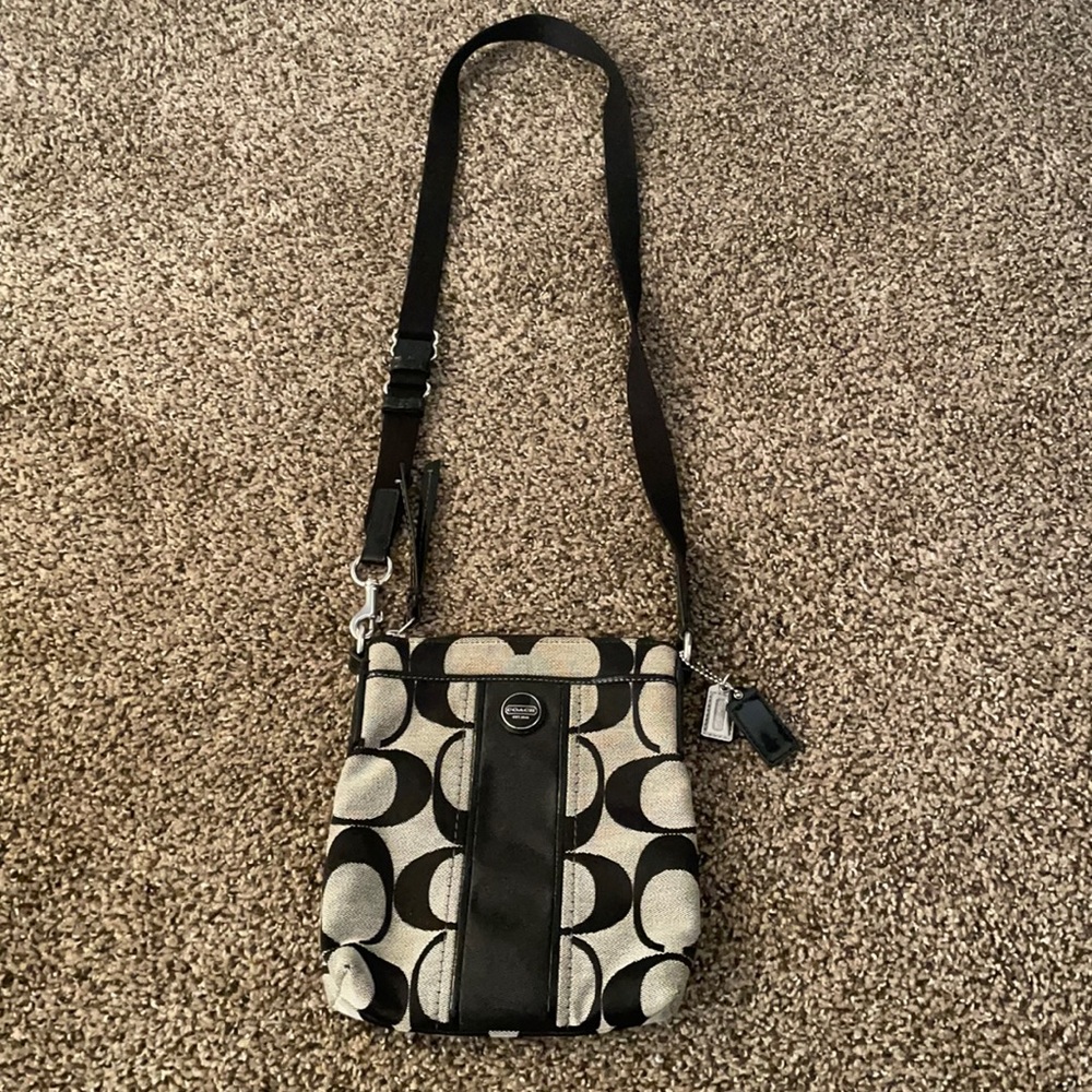 Coach Outlet Crossbody Bag Gem